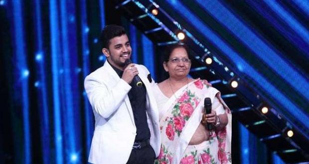 Vibhor Parashar was awarded as Mausam Badal Dia on Sony TV show Indian Idol 10