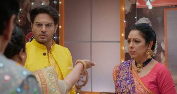 Anupama upcoming twists: Leela asks Anuj to marry Anupama